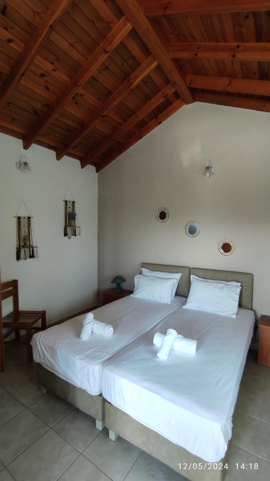 Katerina Rooms Nea Kallikrateia Exterior foto